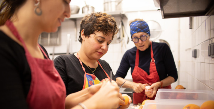 trois femmes en cuisine, Collectif Miam, Perpignan 